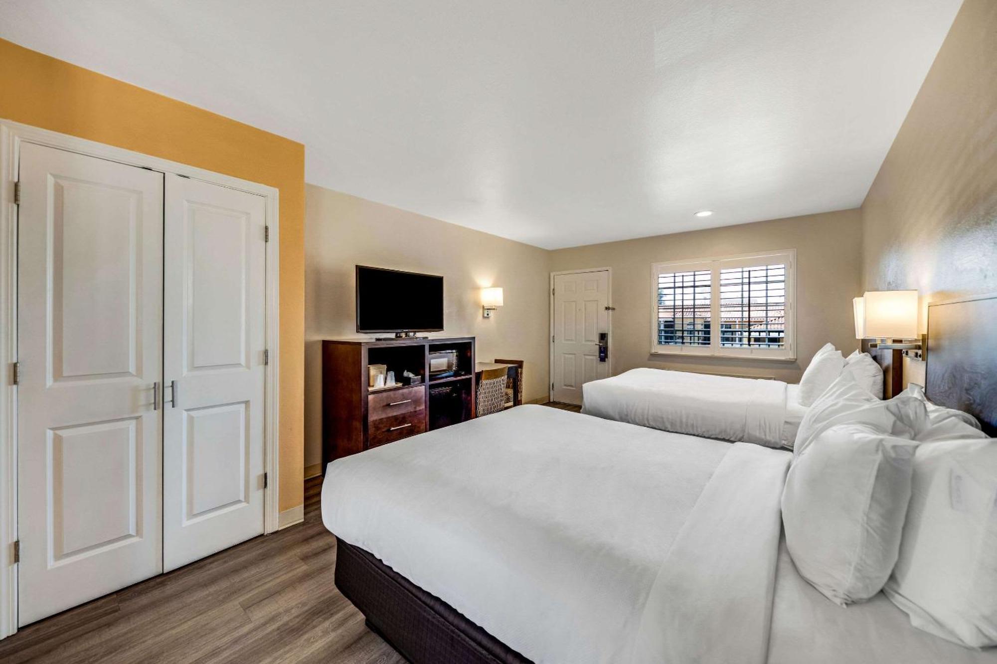 Comfort Inn Boardwalk Santa Cruz Exterior photo