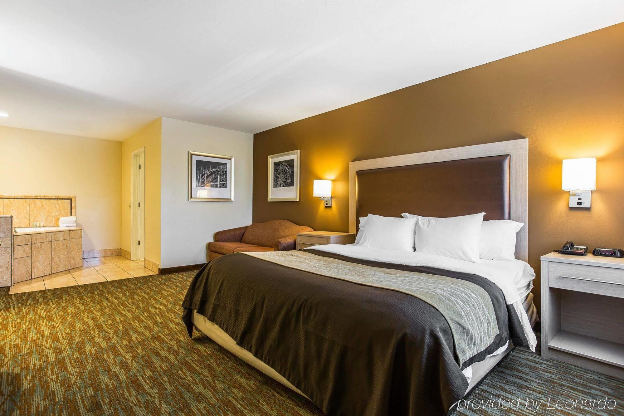 Comfort Inn Boardwalk Santa Cruz Exterior photo